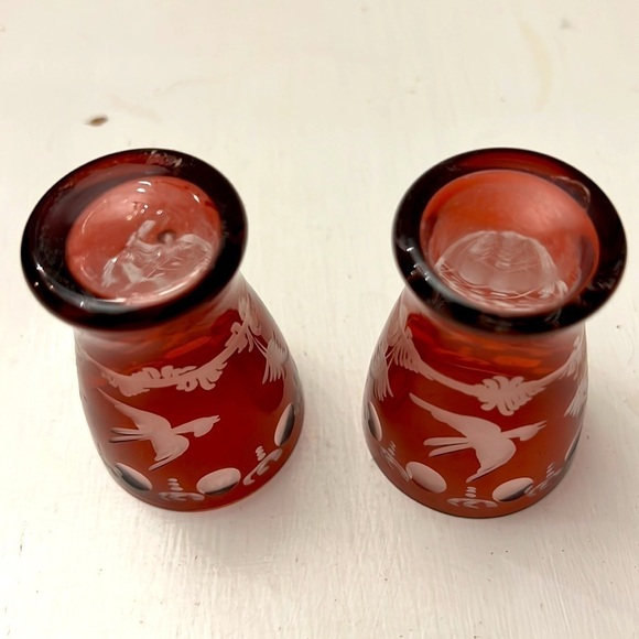 Pair of Bohemian Ruby red cordial glasses - Picture 4 of 6